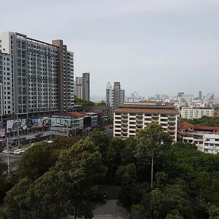 Treetops By Wtp Apartment