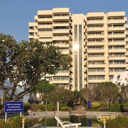 Chom Talay Apartment