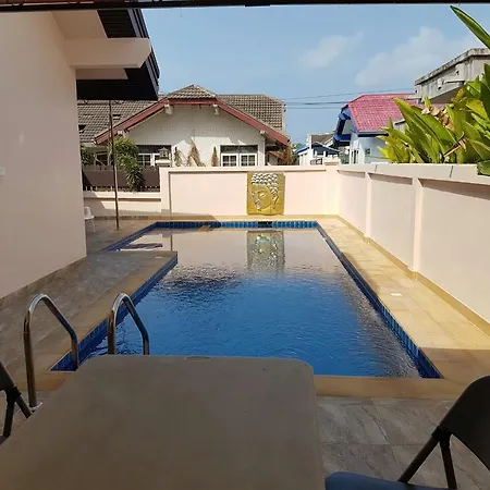 Villa With Private Pool Pattaya