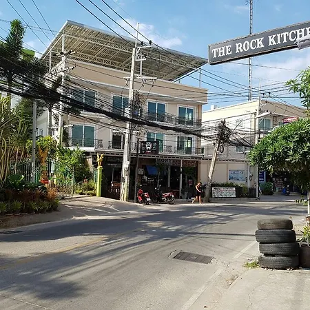 Hut In * Pattaya