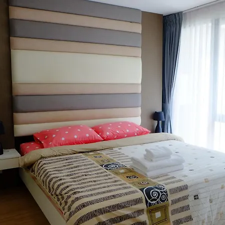 Apartment The Urban By Realty