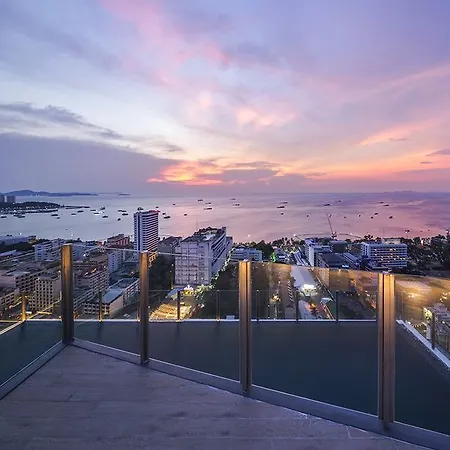 The Base Sea View Pattaya