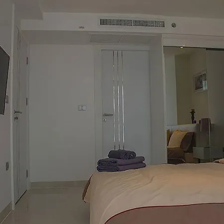 Condominium Centara Apartment