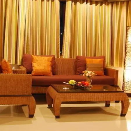 Centre Hotel Pattaya