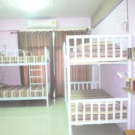 Backpacker'S Place Khopai Pattaya