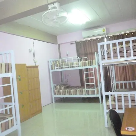 Backpacker'S Place Khopai Pattaya * Pattaya