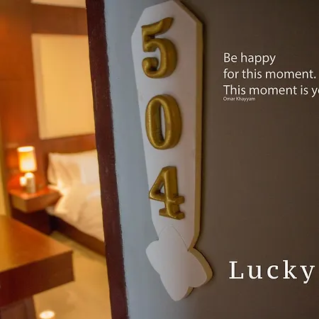 Lucky In Inn