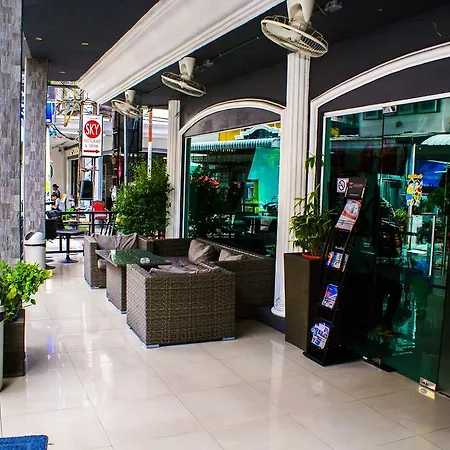 W-9 Pattaya