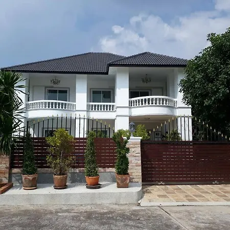 Nitneat House * Pattaya