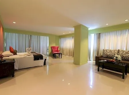 Centre Hotel Pattaya