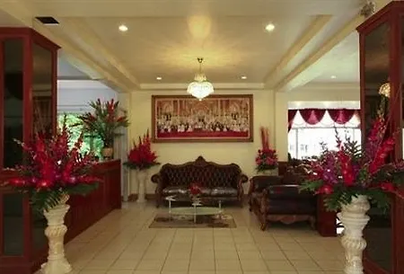The Sun & Hotel 3*