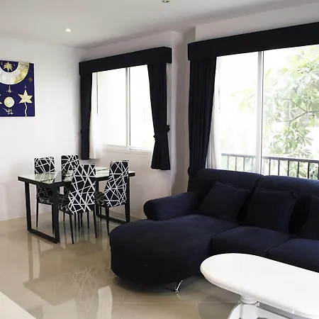 Diamond Suites *