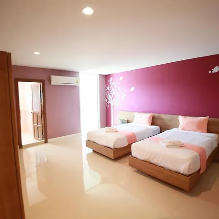 Pintree Apartment *