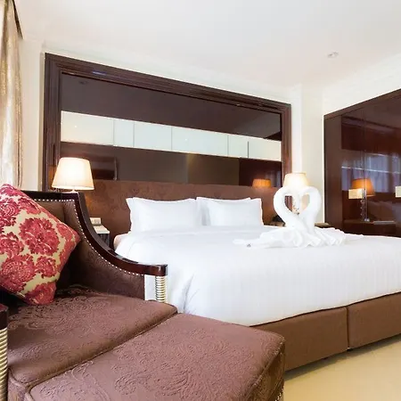 Hotel Lk President 4*
