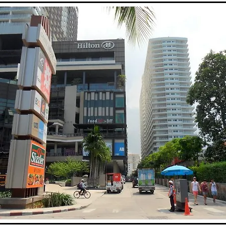 View Talay6 Apartment