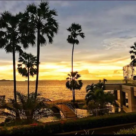 Apartment The Palm Wongamat Pattaya