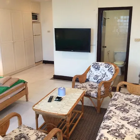 Ritz Estate Aparthotel 3*