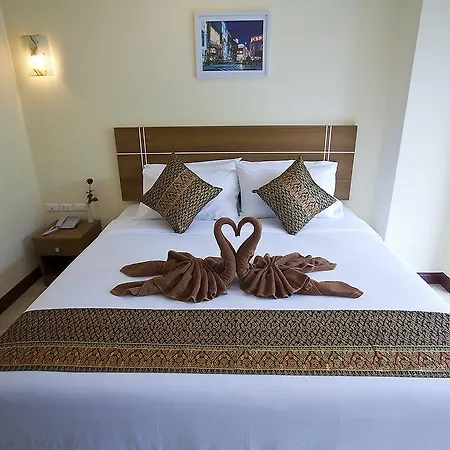 Iris Hotel Pattaya
