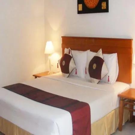 Hotel Crown