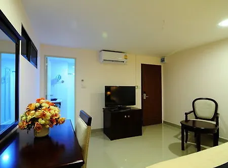 Hotel Chaplin 3*