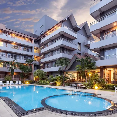 Holiday Hotel