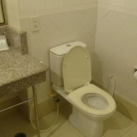 Cross Pratamnak Hotel 5*