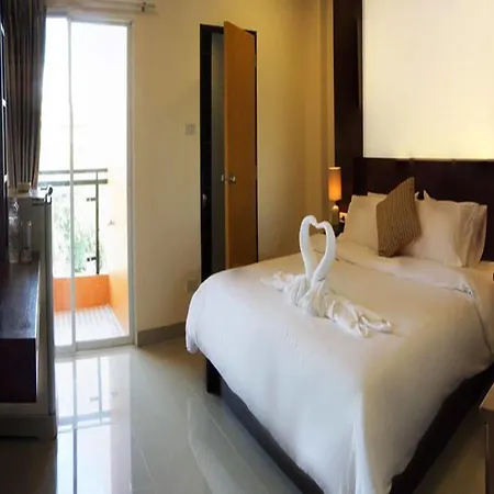 Lucky In Inn Pattaya