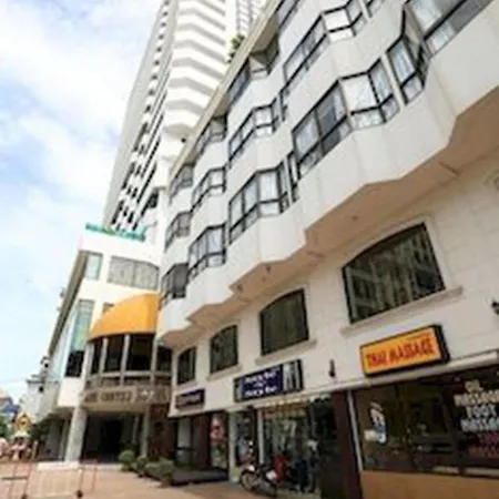 Centre Hotel