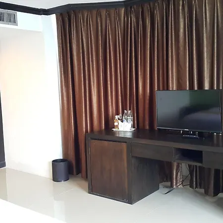Centre