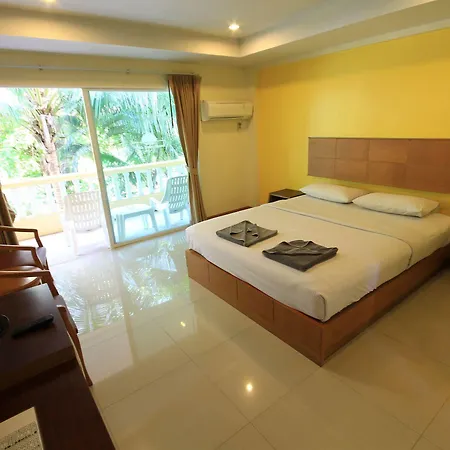 Twin Palms Pattaya, Sha Extra Certified Hotel 3*