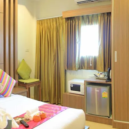 Oyo 146 Rivana Boutique By Sandara Hotel 3*