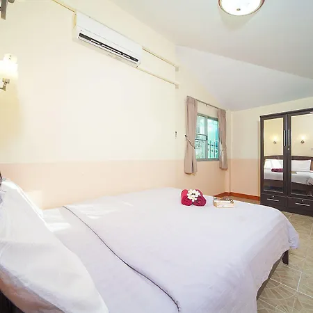 Baan Chokdee - 5 Bed - Private Pool * Pattaya
