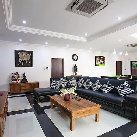Baan Chatmanee Pattaya