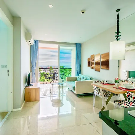 Atlantis Jomtien Apartment *