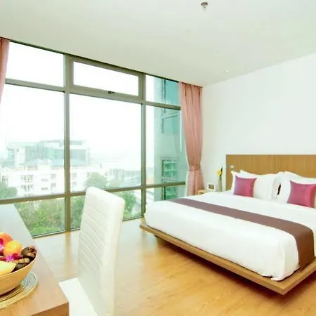 Hotel Seven Zea Chic Pattaya