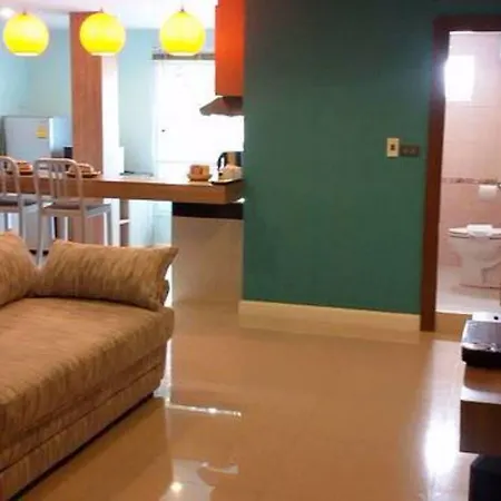 Pintree Apartment