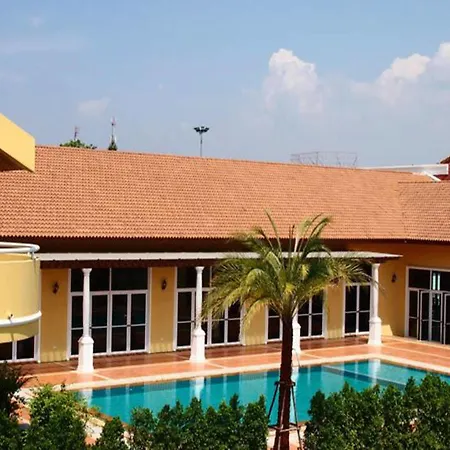The Victoria Resort