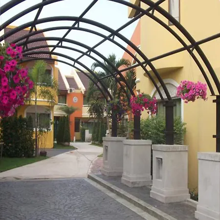 Resort The Victoria 4*