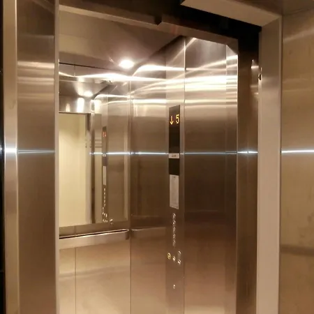 โรงแรมเดอะ คลาสรูม โรงแรม Pattaya