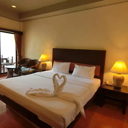 Hotel The 2*