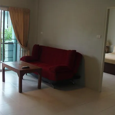 The Garden Pool Resort Pattaya