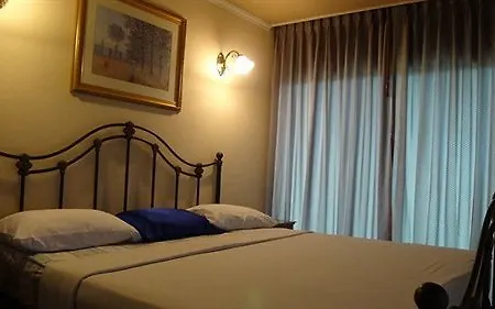 Hotel Cross Pratamnak 5*