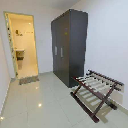 Hotel Chaplin 3*