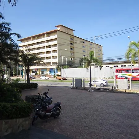 Inn View Talay Pattaya