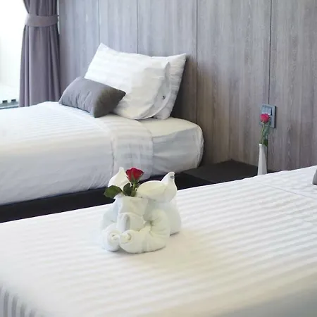 Centre Hotel