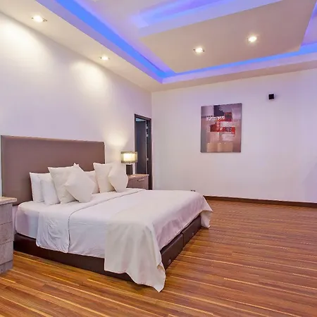 Royale Grand Villa *