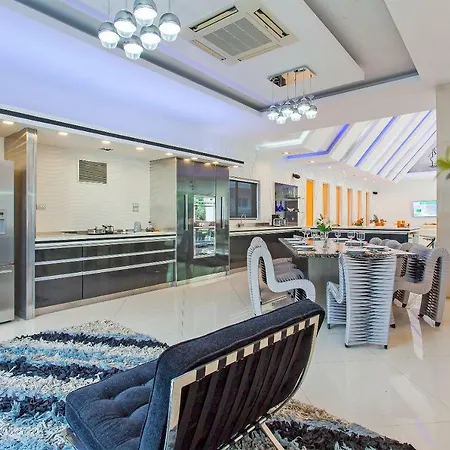 Royale Grand