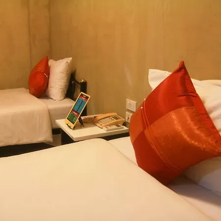 Sunsmile Hotel 3*