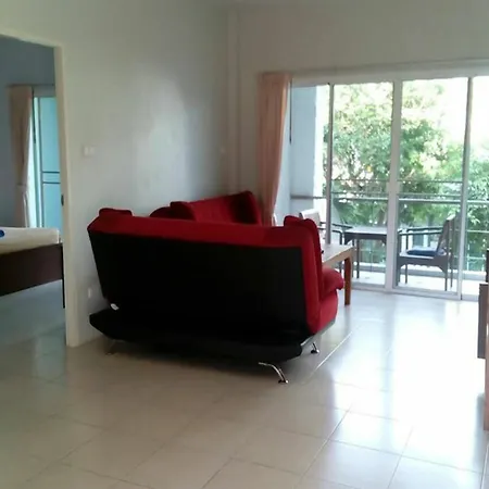 The Garden Pool Resort Pattaya