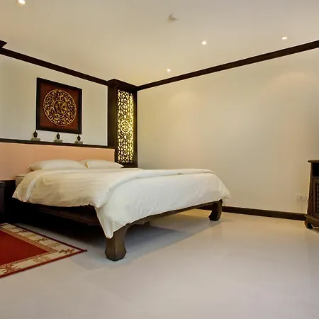 Nirvana Place Apartment *